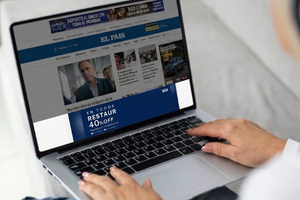 video-streaming-floating-xl